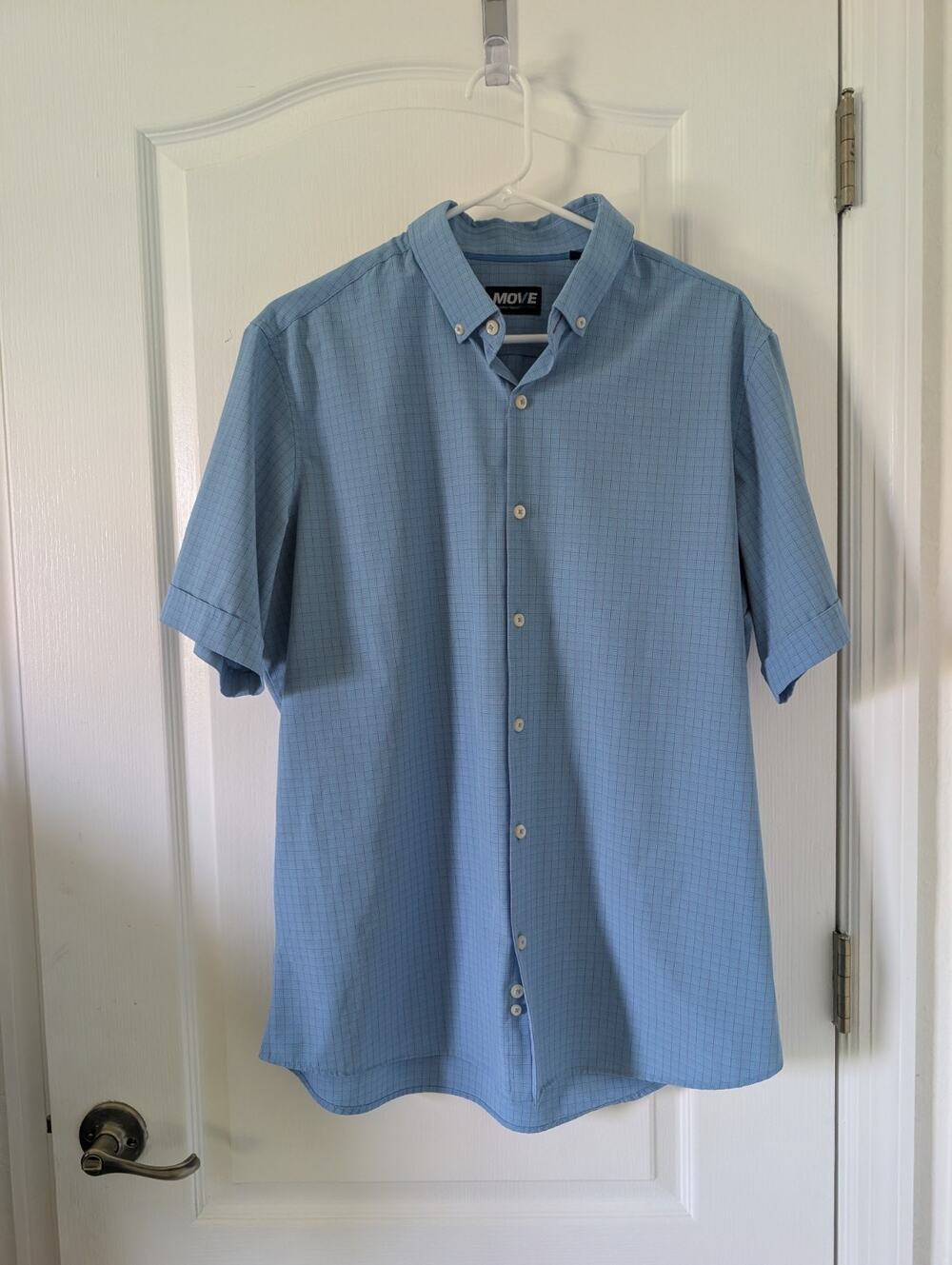 Move Performance Apparel Men’s Sz L Button Down Short Sleeve Shirt Lightweight